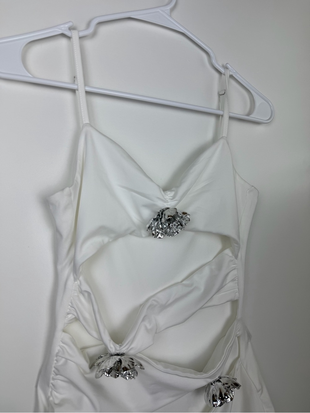 superdown White Cutout Mini Dress with Crystal Floral Accents - Picture 6 of 9